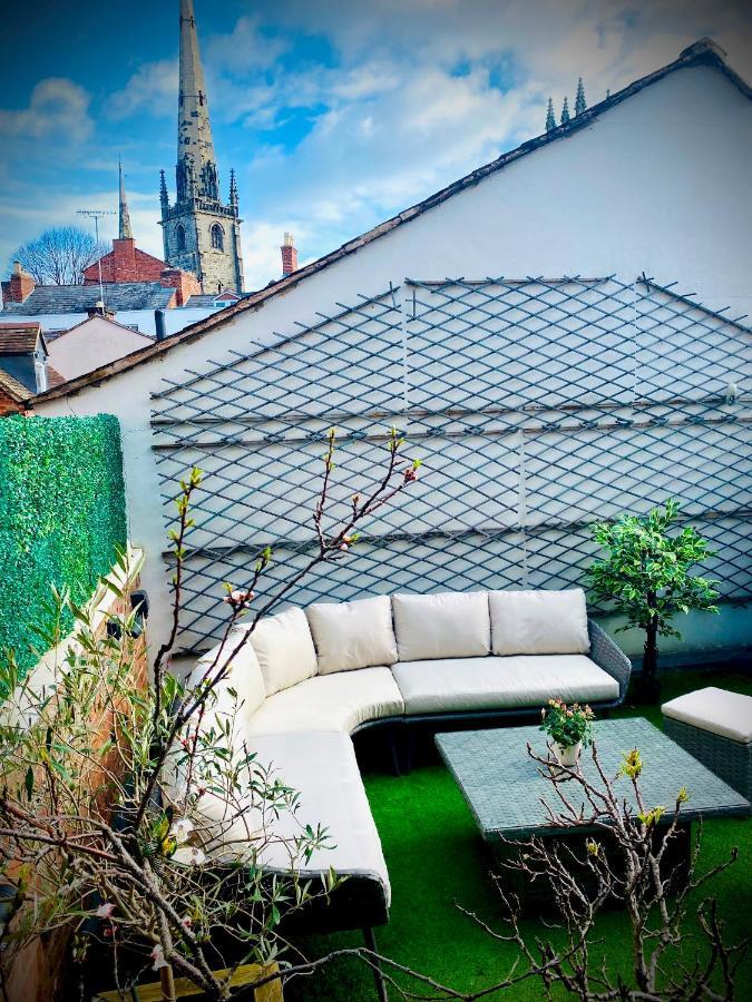 Pass The Keys Superbly Located Handsome Georgian Townhouse Shrewsbury Buitenkant foto