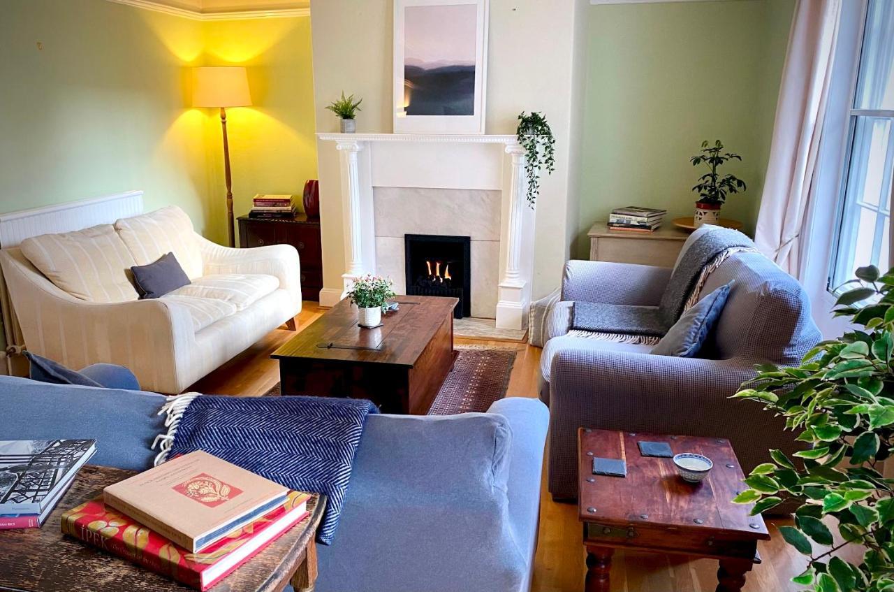 Pass The Keys Superbly Located Handsome Georgian Townhouse Shrewsbury Buitenkant foto