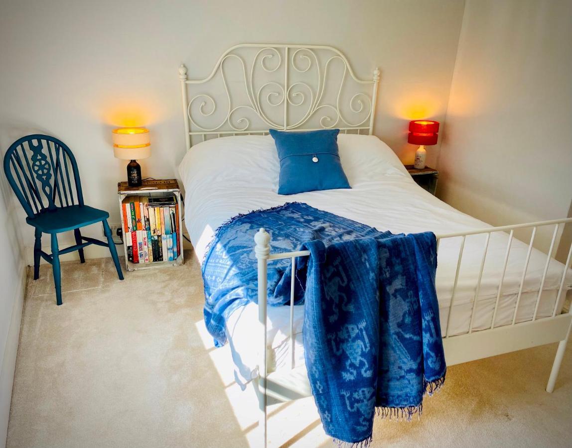 Pass The Keys Superbly Located Handsome Georgian Townhouse Shrewsbury Buitenkant foto